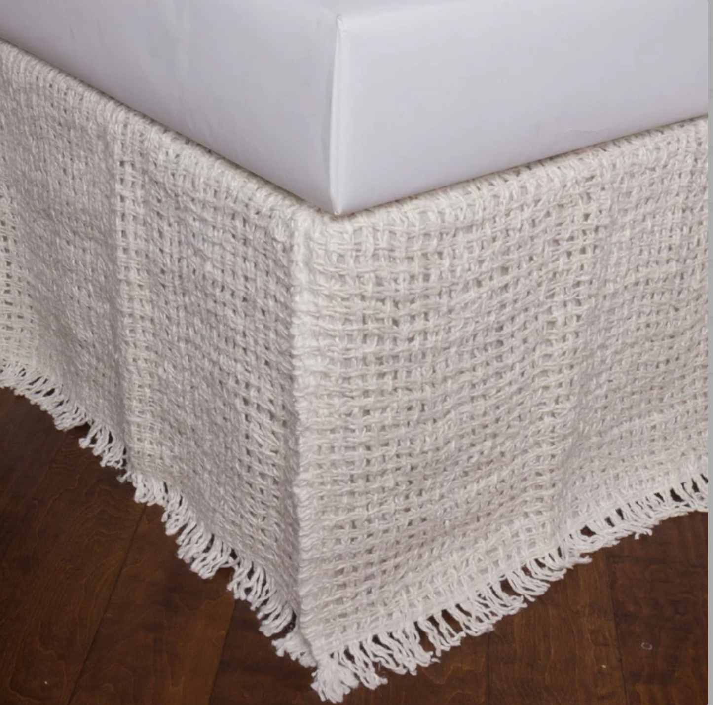 Loose Woven Ivory Queen Bedskirt